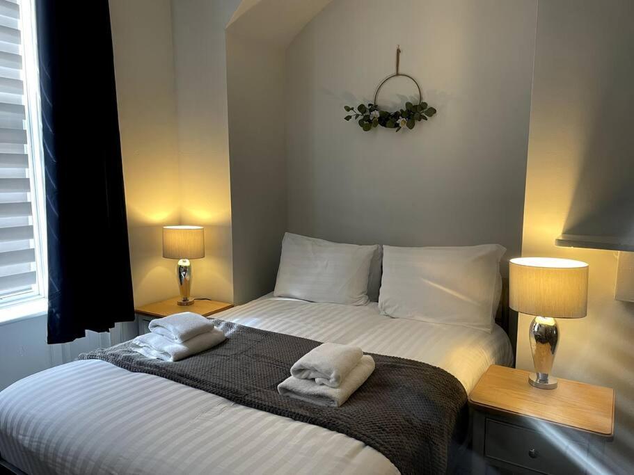 Apartment Flat 5 - 2 Bed Centre Affordable Quality