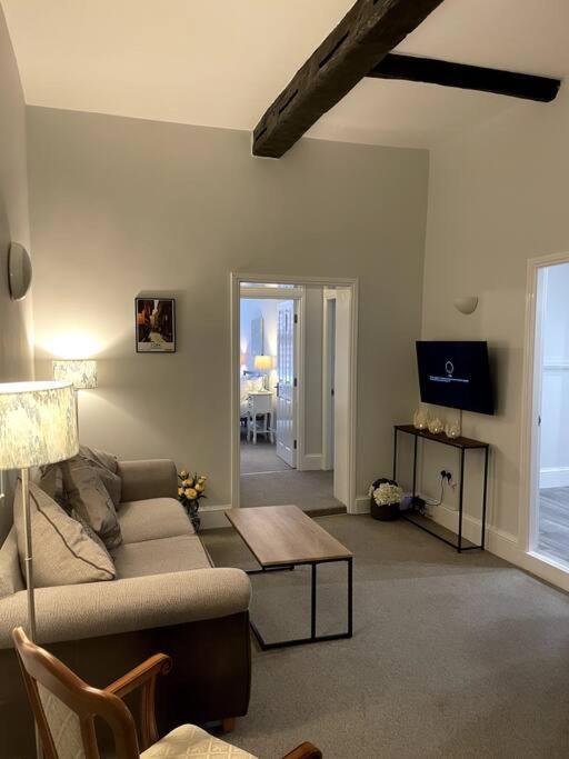 Flat 5 - 2 Bed Centre Affordable Quality York